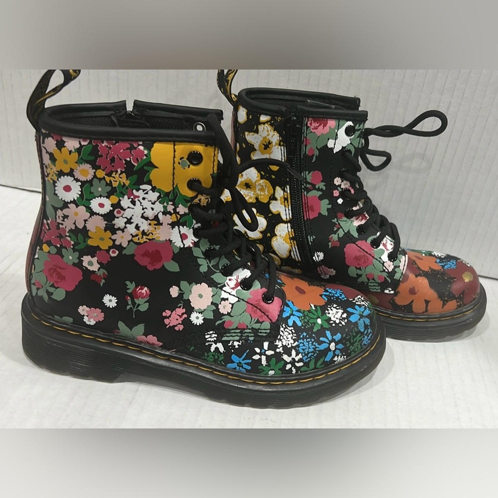 Dr. Marten Black Floral Boots